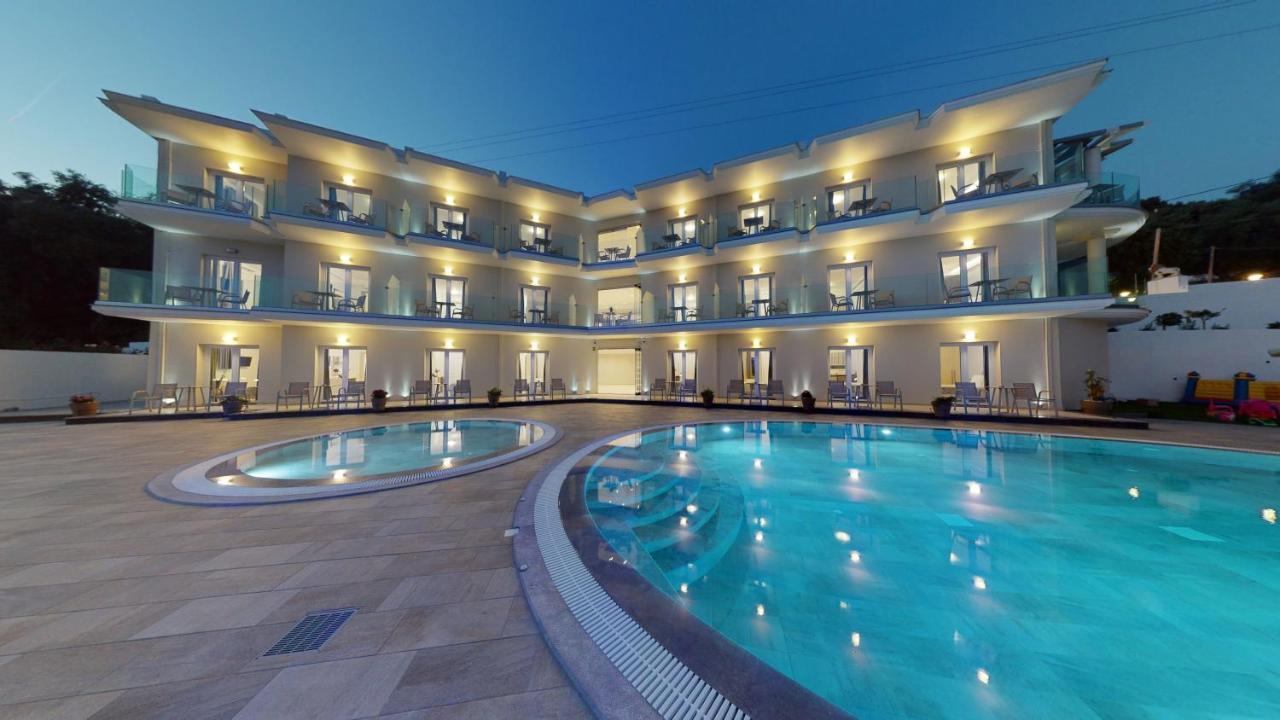 Golden Lion Parga Hotel Exterior foto